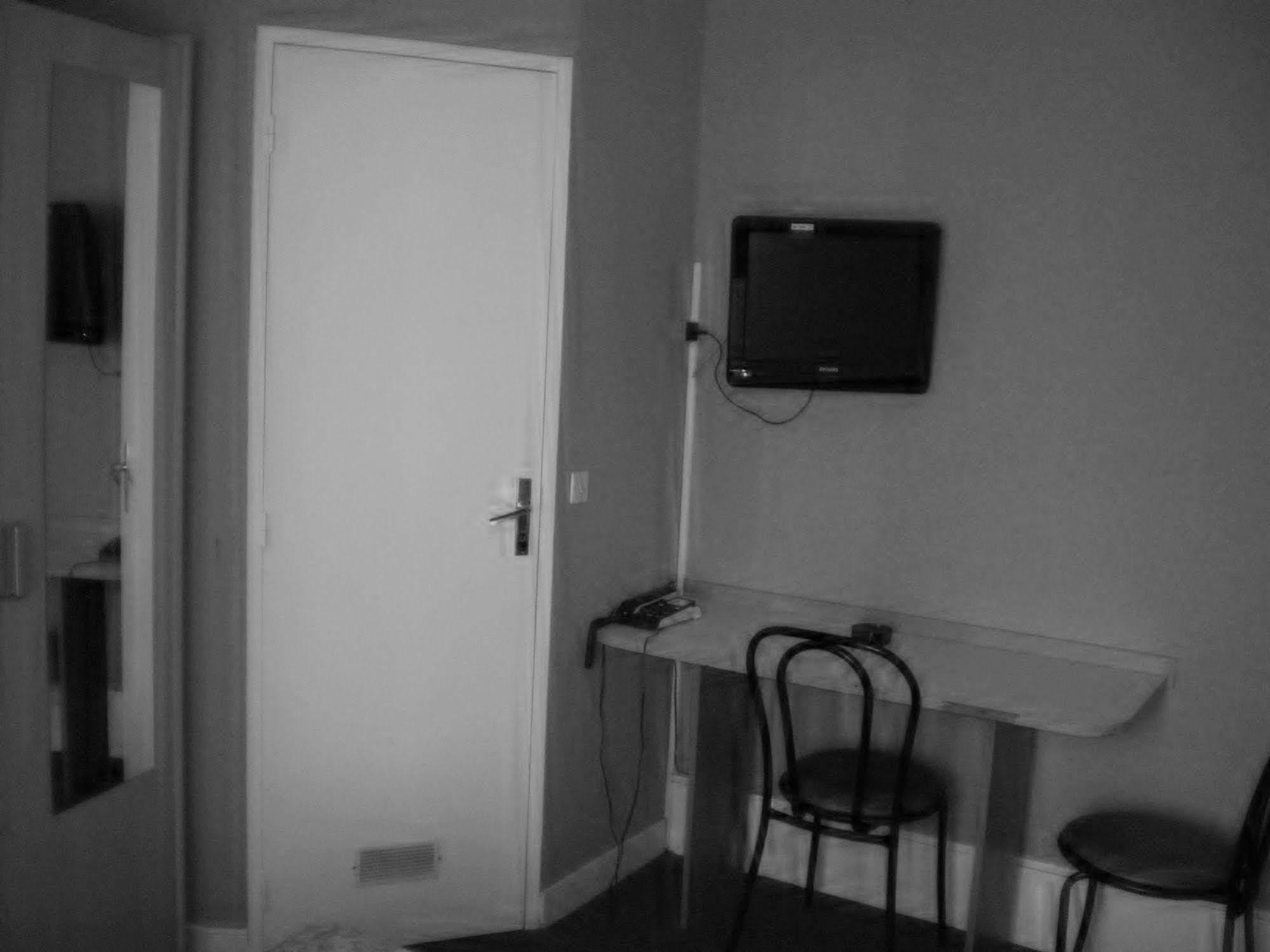 Hotel Moderne Saint-Denis  Exterior foto